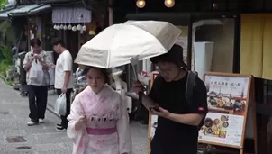 Japón enfrenta una ola de calor extremo con 14 muertos y más de 10 000 hospitalizados en una semana. En Tokio, el pico de temperaturas provocó escasez de ambulancias tras recibir 3600 llamadas de emergencia. Video: Canal N