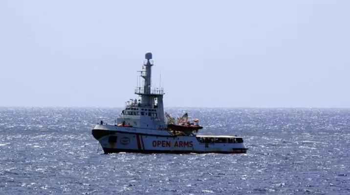 España enviará buque militar para recoger a los migrantes del Open Arms. Foto: EFE España enviará buque militar para recoger a los migrantes del Open Arms. Foto: EFE