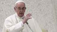 Papa Francisco presidió Vía Crucis en la Plaza de San Pedro del Vaticano totalmente vacía