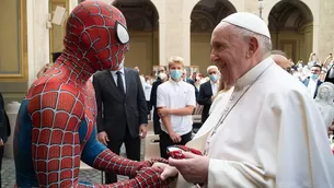 Papa Francisco recibe la inesperada visita de Spiderman en el Vaticano. Foto referencial: AFP / Video: El Mundo