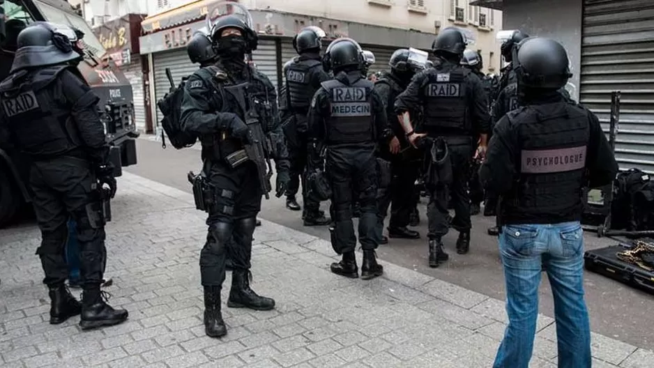 Los hechos se produjeron en el este de la capital francesa, cerca de la plaza de la Nación. (Vía: Twitter)