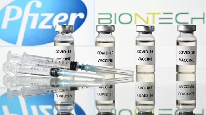 Pfizer y BioNTech confirman que su vacuna contra la COVID-19 protege durante al menos seis meses. Foto referencial: AFP Pfizer y BioNTech confirman que su vacuna contra la COVID-19 protege durante al menos seis meses. Foto referencial: AFP