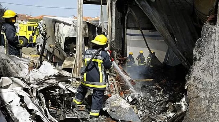 El accidente se registró en Lisboa. Foto: Afp El accidente se registró en Lisboa. Foto: Afp