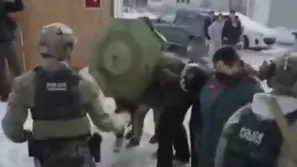 El ICE mató a una mujer durante una redada migratoria en EE. UU. El DHS la acusa de terrorismo. El hecho está bajo investigación. Video: Canal N