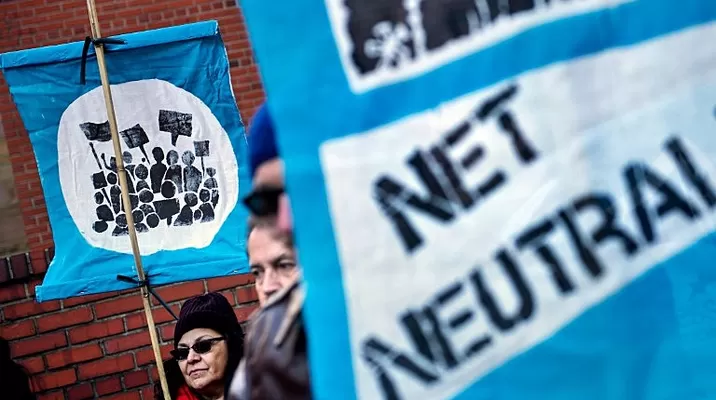 Manifestaciones en EE.UU. en favor de la neutralidad de la red. Foto: AFP Manifestaciones en EE.UU. en favor de la neutralidad de la red. Foto: AFP