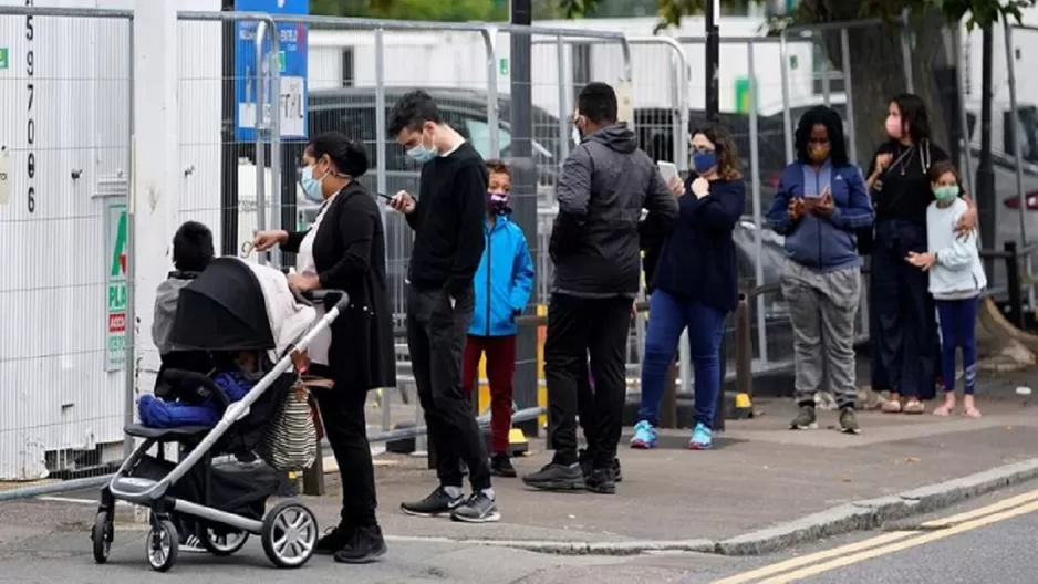 Reino Unido calcula 50 000 casos diarios de COVID-19 en octubre si no se toman medidas. Foto: EFE