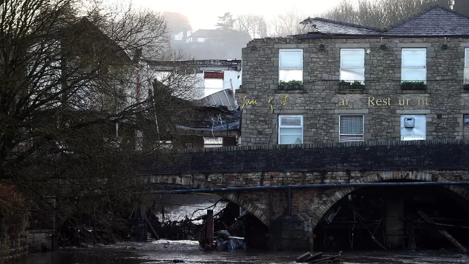 Las calles de York quedaron inundadas tras fuertes lluvias. Foto: AFP