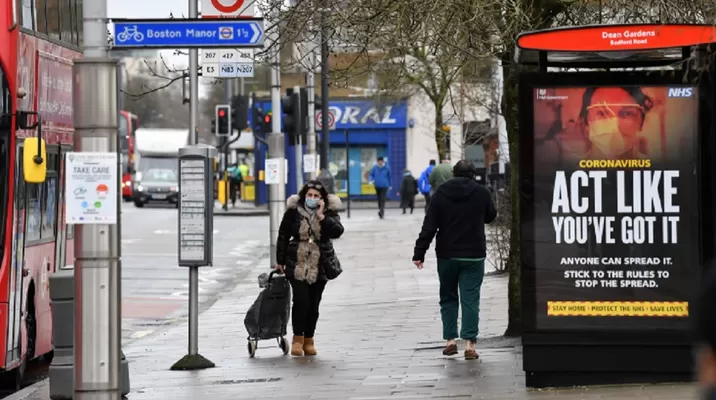 Reino Unido detecta una nueva mutación en la variante británica del coronavirus. Foto: AFP referencial Reino Unido detecta una nueva mutación en la variante británica del coronavirus. Foto: AFP referencial