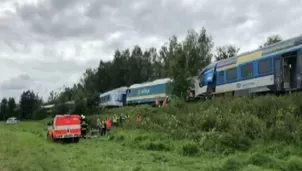 República Checa: Choque de trenes deja tres muertos y decenas de heridos. 