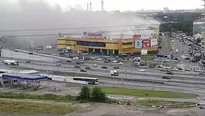 Incendio en centro comercial de Moscú, Rusia. Video: Youtube 'Maria Batory'