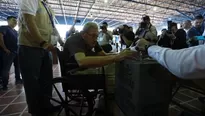 El presidente del TSE, Julio Olivo, prometió brindar los resultados de las elecciones presidenciales en El Salvador durante la noche del domingo. (Foto: EFE)