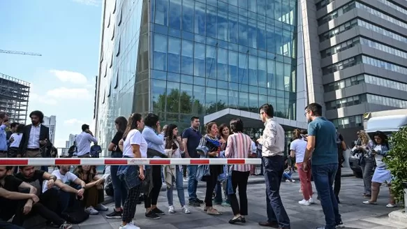 Turquía: intenso terremoto de magnitud 5,8 ha causado pánico en Estambul. Foto: AFP