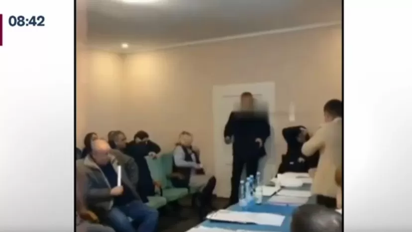 Ucrania: Concejal lanzó granadas durante sesión en ayuntamiento
