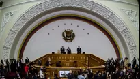 El nuevo presidente del legislativo, Henry Ramos Allup, ratificó la oferta de la Mesa de Unidad Democrática (MUD) de proponer la salida del mandatario venezolano. Foto: EFE