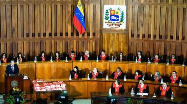 Venezuela: imputan a otros 4 diputados por rebelión militar contra Nicolás Maduro. Foto: AFP Venezuela: imputan a otros 4 diputados por rebelión militar contra Nicolás Maduro. Foto: AFP