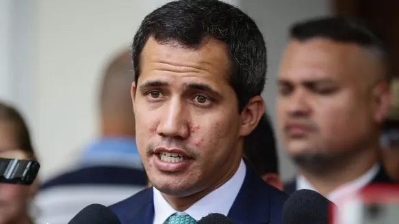 Venezuela: Juan Guaidó dice que bloqueo de Estados Unidos busca proteger a venezolanos. Foto: EFE