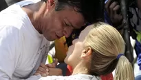 Leopoldo López con Lilian Tintori, antes de ser arrestado. Foto: AFP