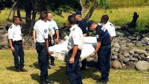 El descubrimiento de la pieza gener&oacute; sentimientos encontrados entre los allegados de las 239 desaparecidas con el Boeing 777. (V&iacute;a: AFP)