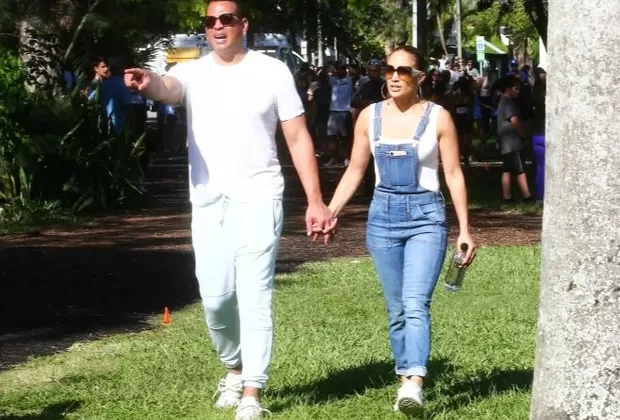 JLo y Marc Anthony se reencontraron y así la pasaron en evento de sus mellizos