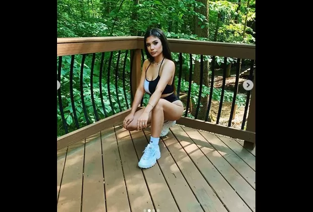 Kiara Laos posa en ropa de baño y alborota a fans en Instagram 