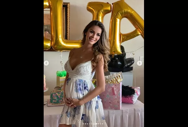 Laura Spoya: estas fotografías de su baby shower enternecen Instagram 