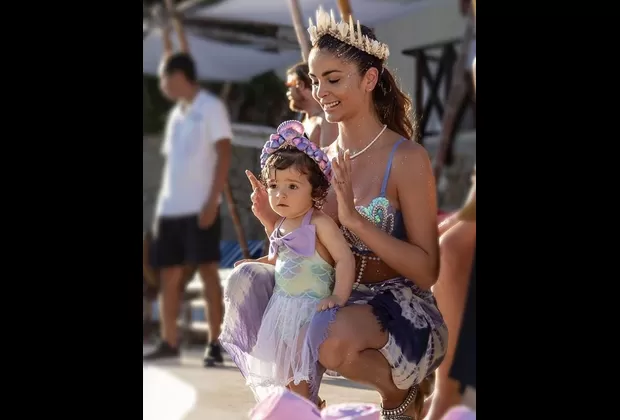 Laura Spoya: Su hija Emilia enternece Instagram con fotos de su primer añito