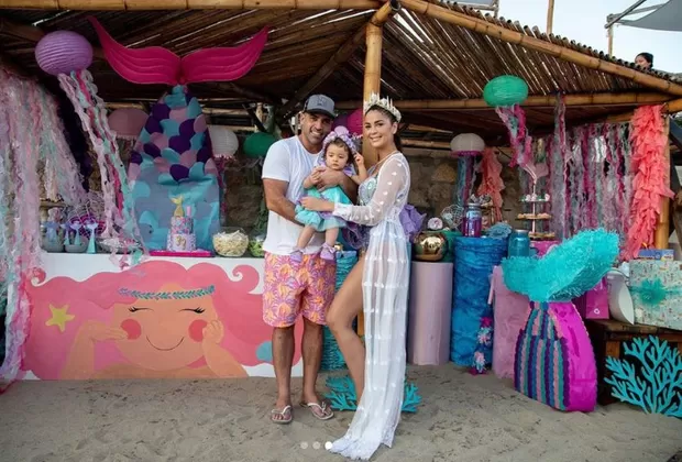 Laura Spoya: Su hija Emilia enternece Instagram con fotos de su primer añito