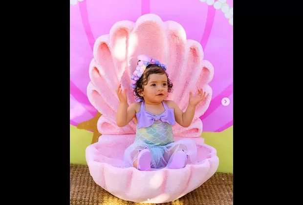 Laura Spoya: Su hija Emilia enternece Instagram con fotos de su primer añito