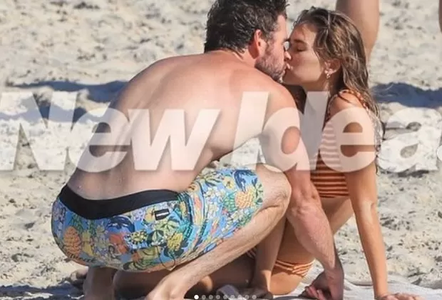 Liam Hemsworth y Gabriella Brooks confirman su romance con fotos en la playa