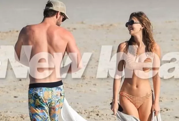 Liam Hemsworth y Gabriella Brooks confirman su romance con fotos en la playa