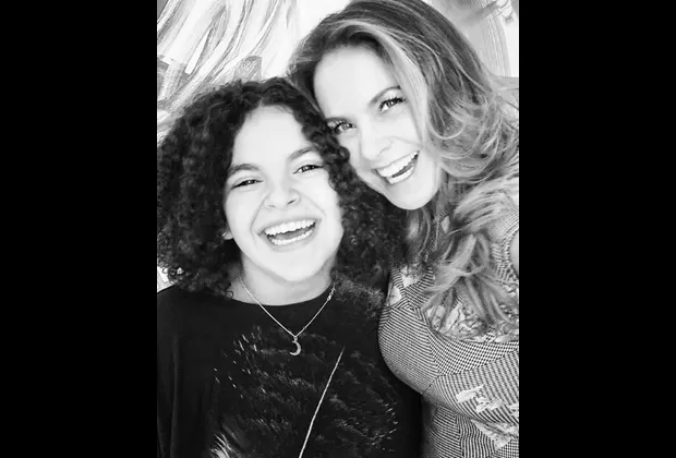 Lucero y Manuel Mijares celebran así los 15 años de su hija Lucerito