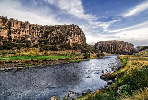 cañones de suykutambo de cusco