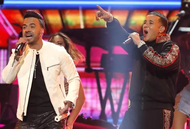Luis Fonsi y Daddy Yankee en los Grammy 2018