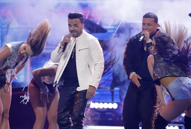 Luis Fonsi y Daddy Yankee en los Grammy 2018