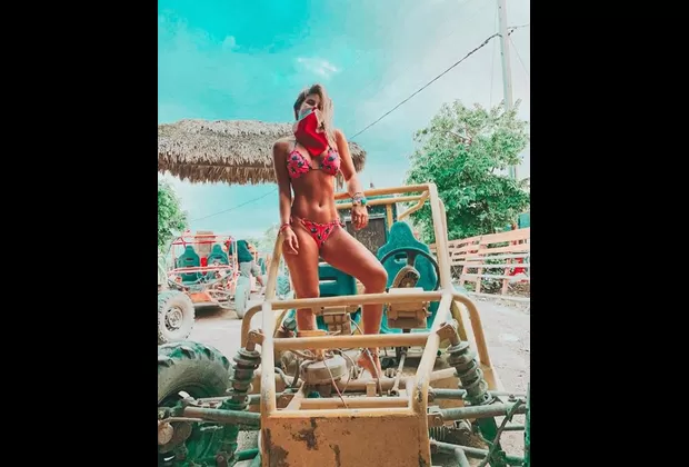 Macarena Vélez y Said Palao sorprenden con romántica fotografía en Punta Cana