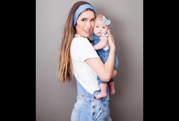 Marlene Favela conmueve con fotos junto a su hija Bella y a su madre
