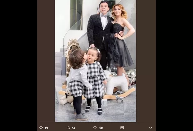 Mellizos de Elizabeth Álvarez y Jorge Salinas enamoran las redes con foto familiar