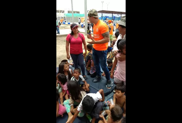 Nicola Porcella y Sheyla Rojas hicieron esto en Trujillo para apoyar a damnificados