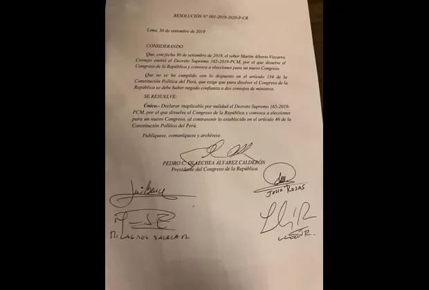 Olaechea emite resolución que declara inaplicable el cierre del Congreso