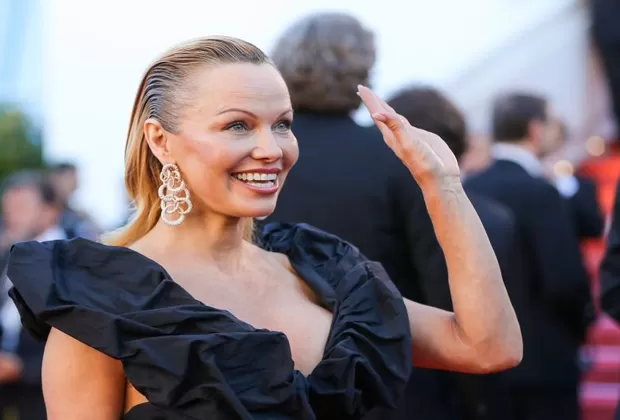 Pamela Anderson reaparece en Festival de Cannes con aspecto 'irreconocible'