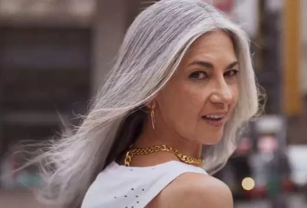 Cómo hacer la transición a las canas