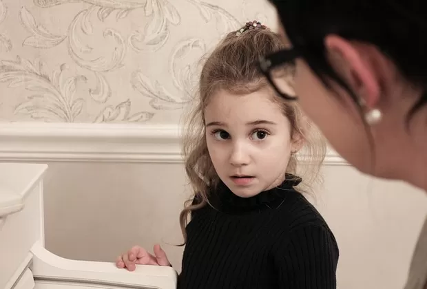 a que edad se debe ir al ginecologo por primera vez