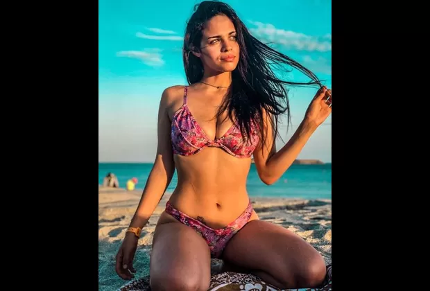 Raysa y Sirena Ortiz cautivan con fotografías en bikini desde Panamá