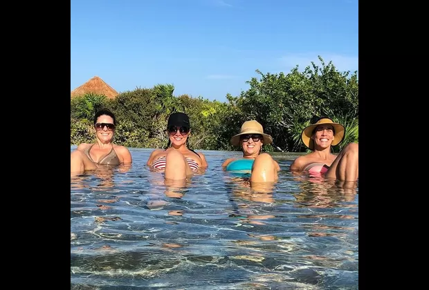 Rebeca Escribens se luce en bikini desde Cancún y sorprende a fans 