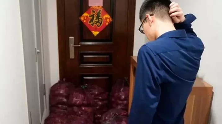 China: Mujer envía una tonelada de cebollas a su exnovio para hacerlo llorar. Foto: La República referencial China: Mujer envía una tonelada de cebollas a su exnovio para hacerlo llorar. Foto: La República referencial