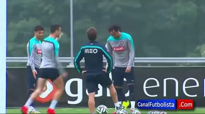 Cristiano Ronaldo se luce con pasos de samba Cristiano Ronaldo se luce con pasos de samba