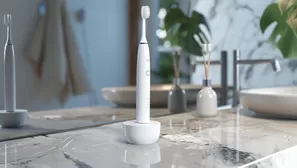 El cepillo de dientes eléctrico fue clave para descubrir la infidelidad del esposo. Foto: Imagen referencial / Freepik