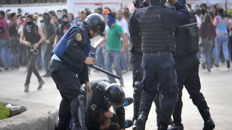 El abuso de autoridad por parte de los fiscalizadores no tiene cuando acabar. Foto: centroprodh  