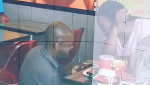 Propuso matrimonio a su novia en KFC y ahora tendrán una boda de ensueño. Foto y video: Canal N