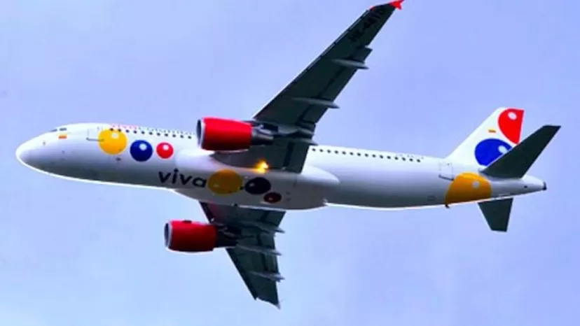 Viva Air cobra S/50 por imprimir boleto y en Facebook le llueven críticas